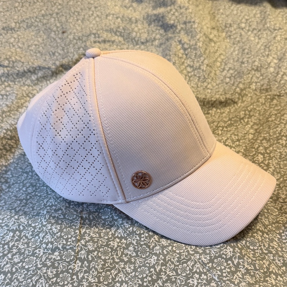 Light Pink GAIAM Cream Baseball Cap